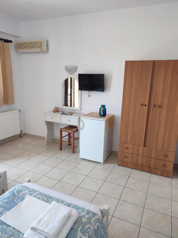 Afendra Hotel Skyros Buitenkant foto